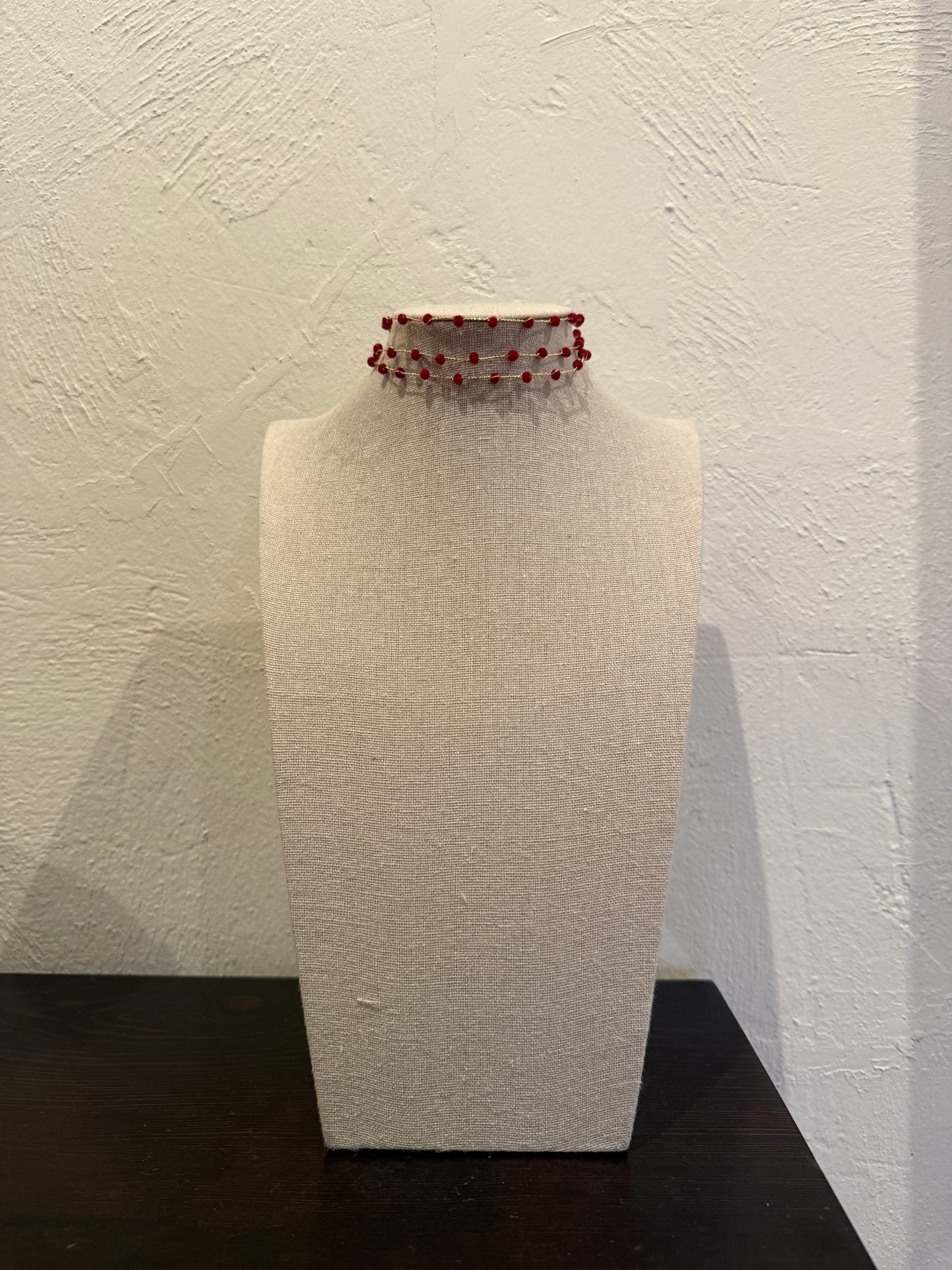 Chocker Rubra