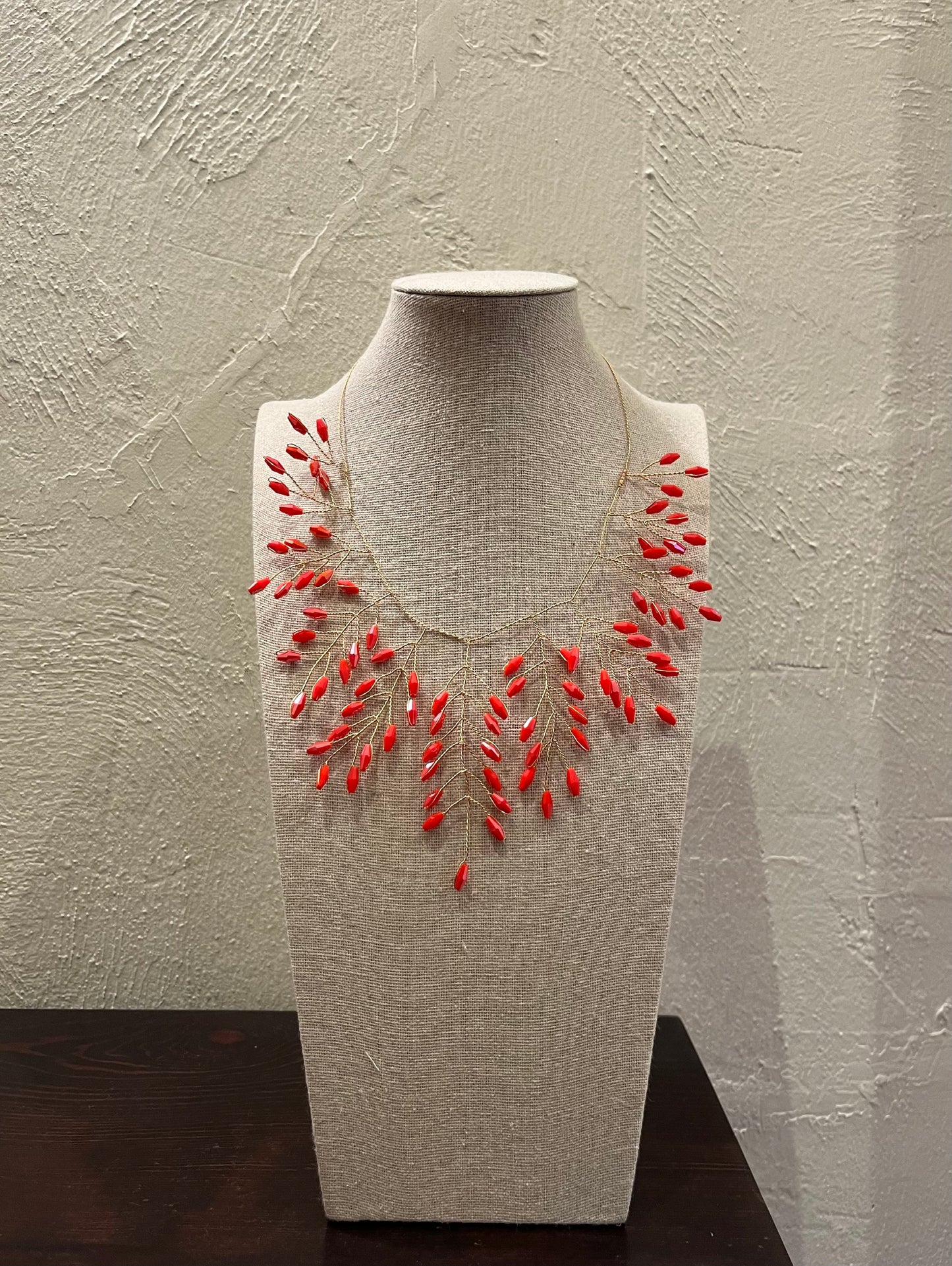 Collar Capri Rojo