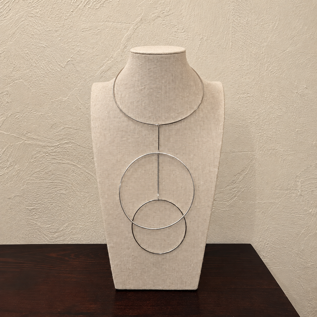 Collar Osiris Plateado